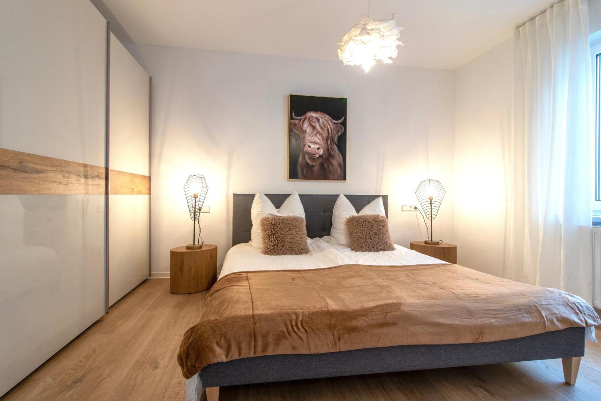 Stilvolles City-Apartment I Netflix I Wlan L Stellplatz I Zentral Schwarzenberg  Buitenkant foto