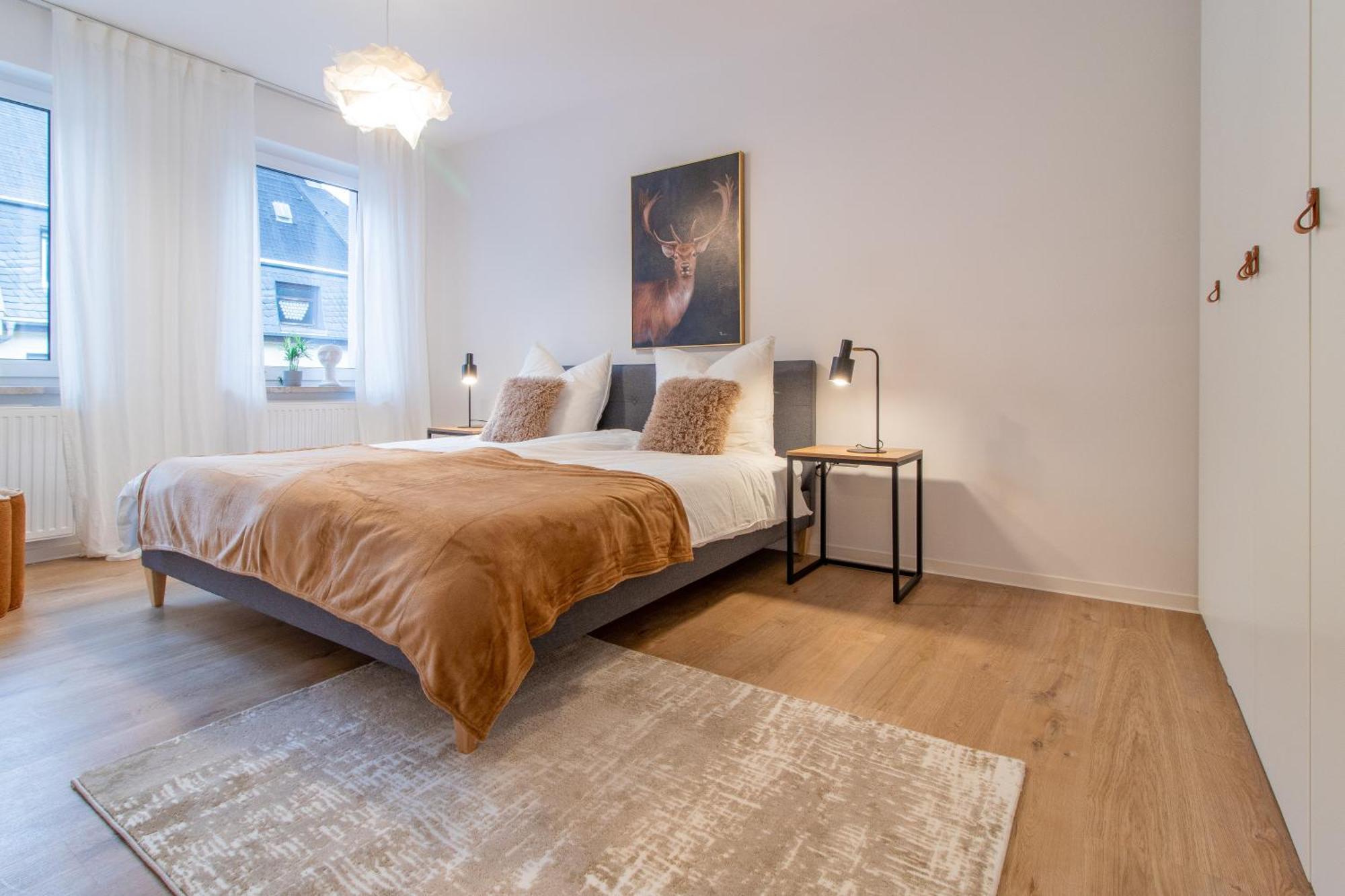 Stilvolles City-Apartment I Netflix I Wlan L Stellplatz I Zentral Schwarzenberg  Buitenkant foto