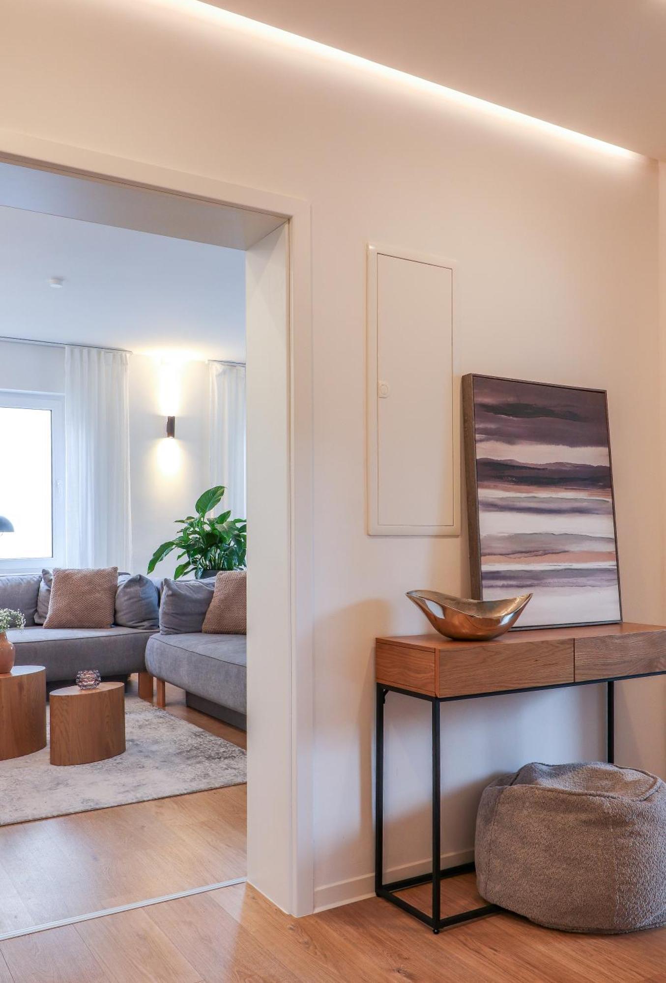 Stilvolles City-Apartment I Netflix I Wlan L Stellplatz I Zentral Schwarzenberg  Buitenkant foto