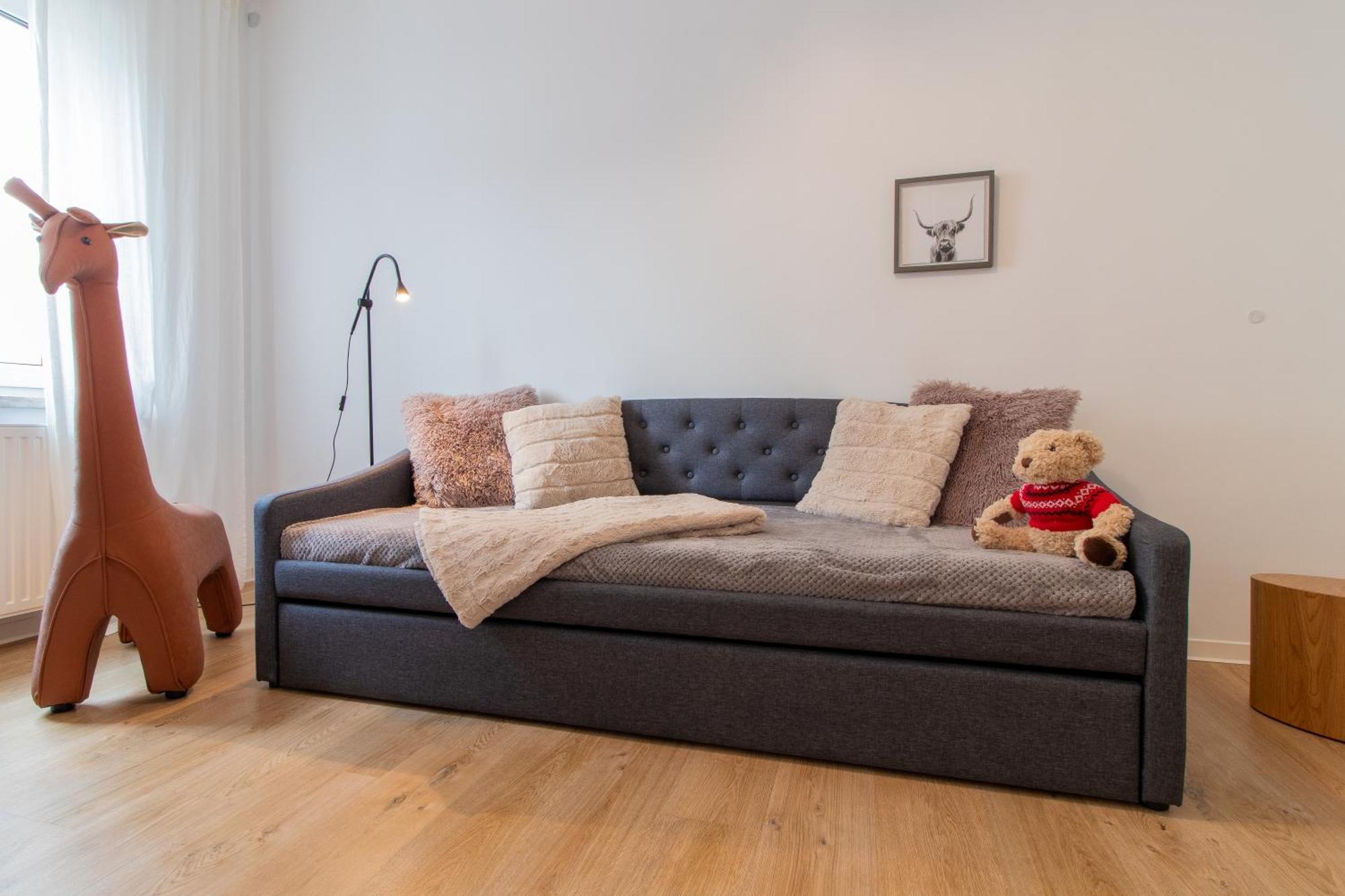 Stilvolles City-Apartment I Netflix I Wlan L Stellplatz I Zentral Schwarzenberg  Buitenkant foto